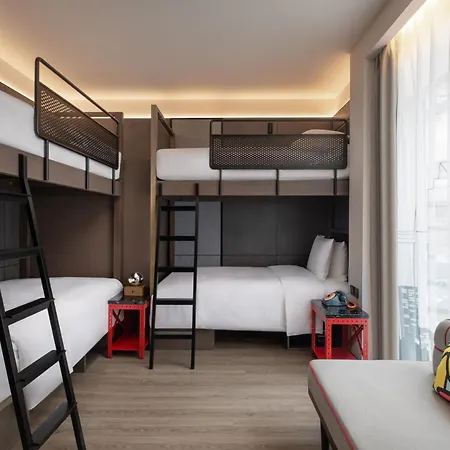 Moxy Chongqing Hotel Exterior photo