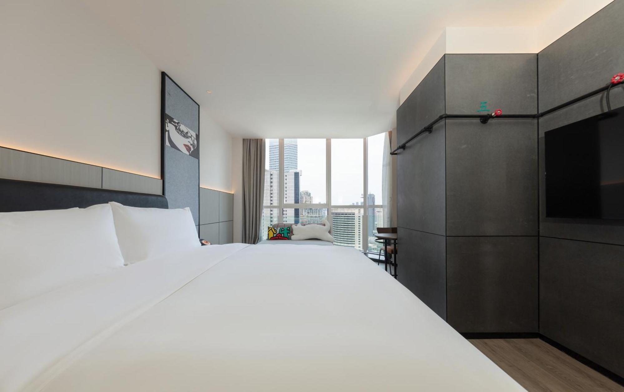 Hotel Moxy 4*