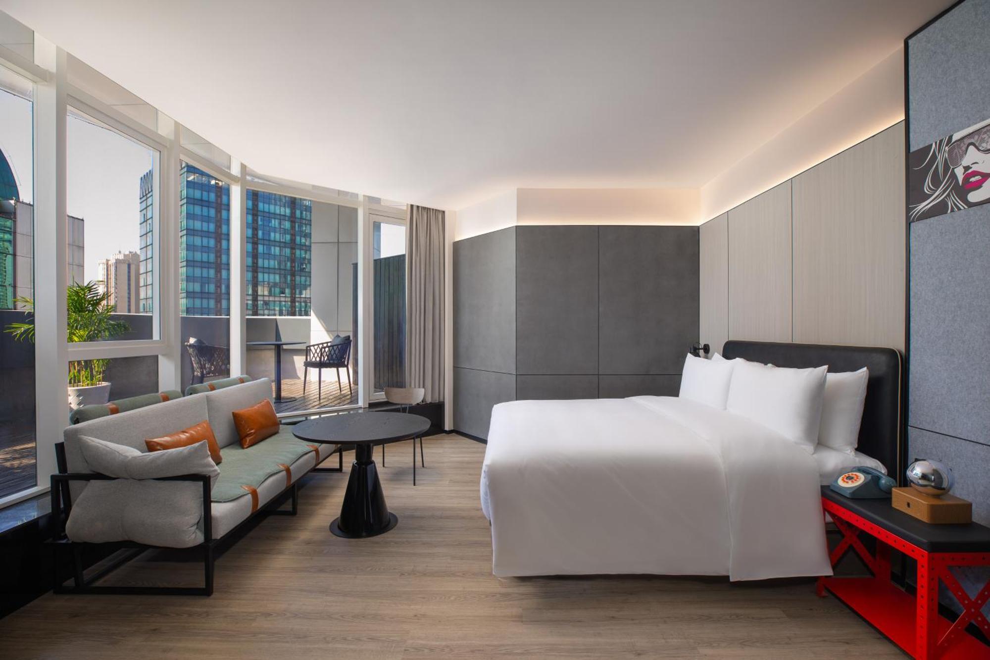 Hotel Moxy Chongqing